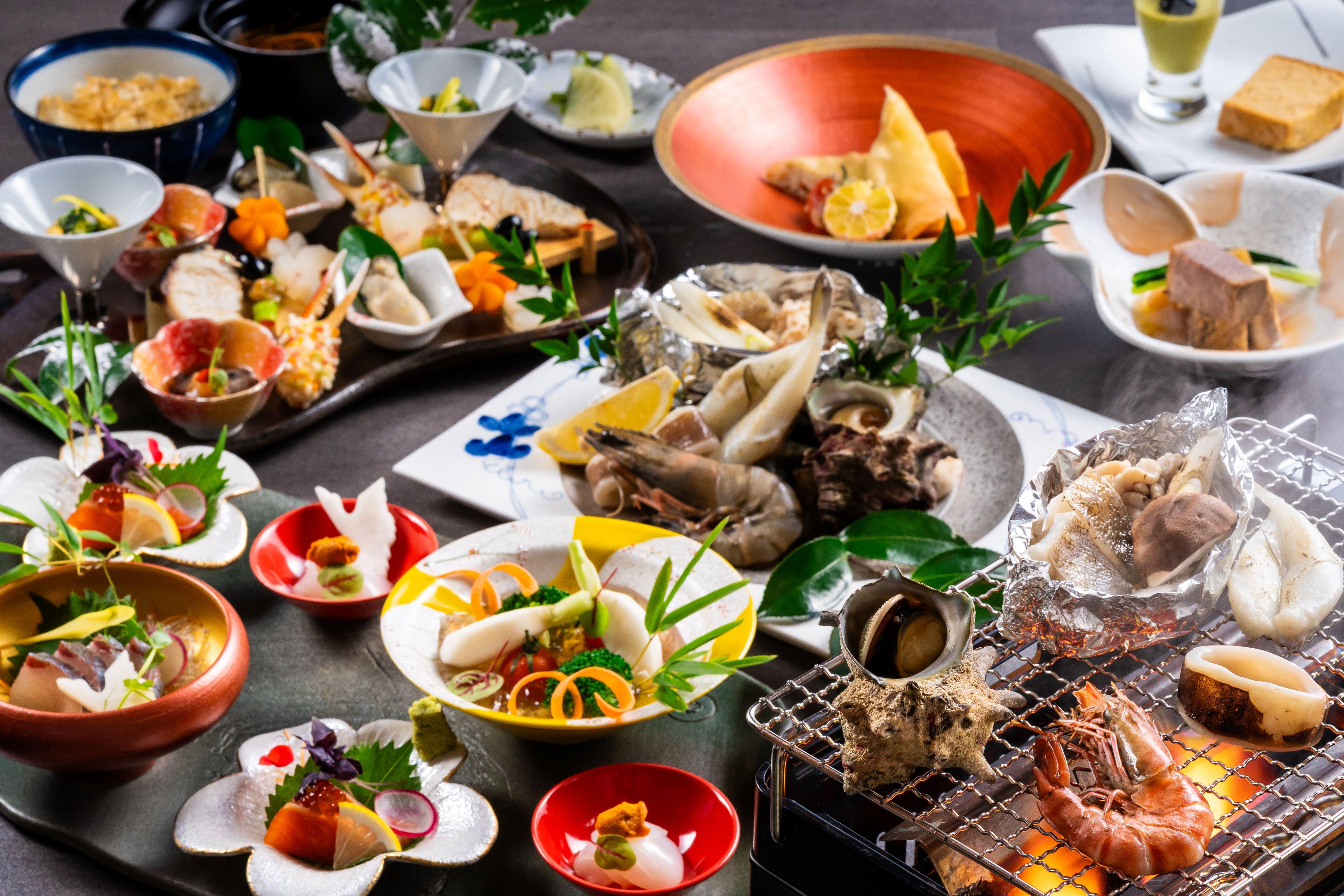 亀の井ホテル　玄界灘 【特別会席】栄螺や海老など海の幸の浜焼と博多和牛 旬の食材を感じる贅沢会席