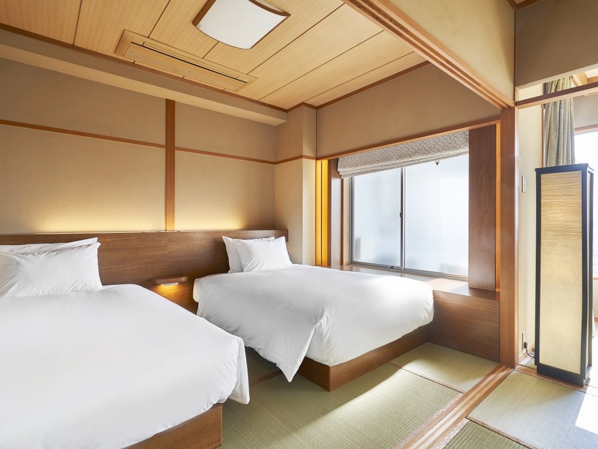 司ロイヤルホテル 和室ツイン18畳