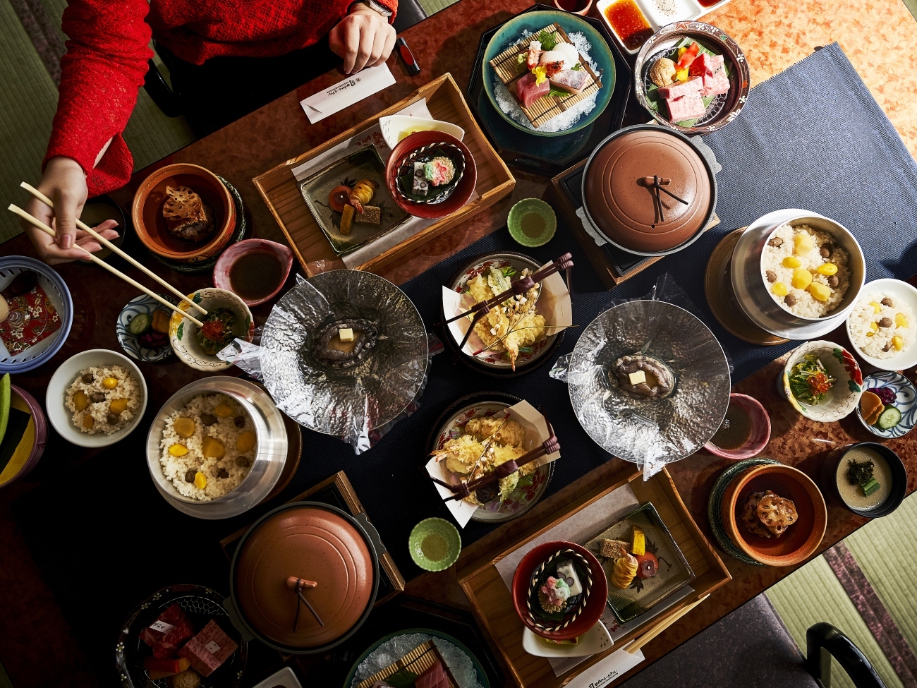 司ロイヤルホテル くまもと県産和王と味彩牛を食べ比べ　肥後会席プラン【夕朝食付き】