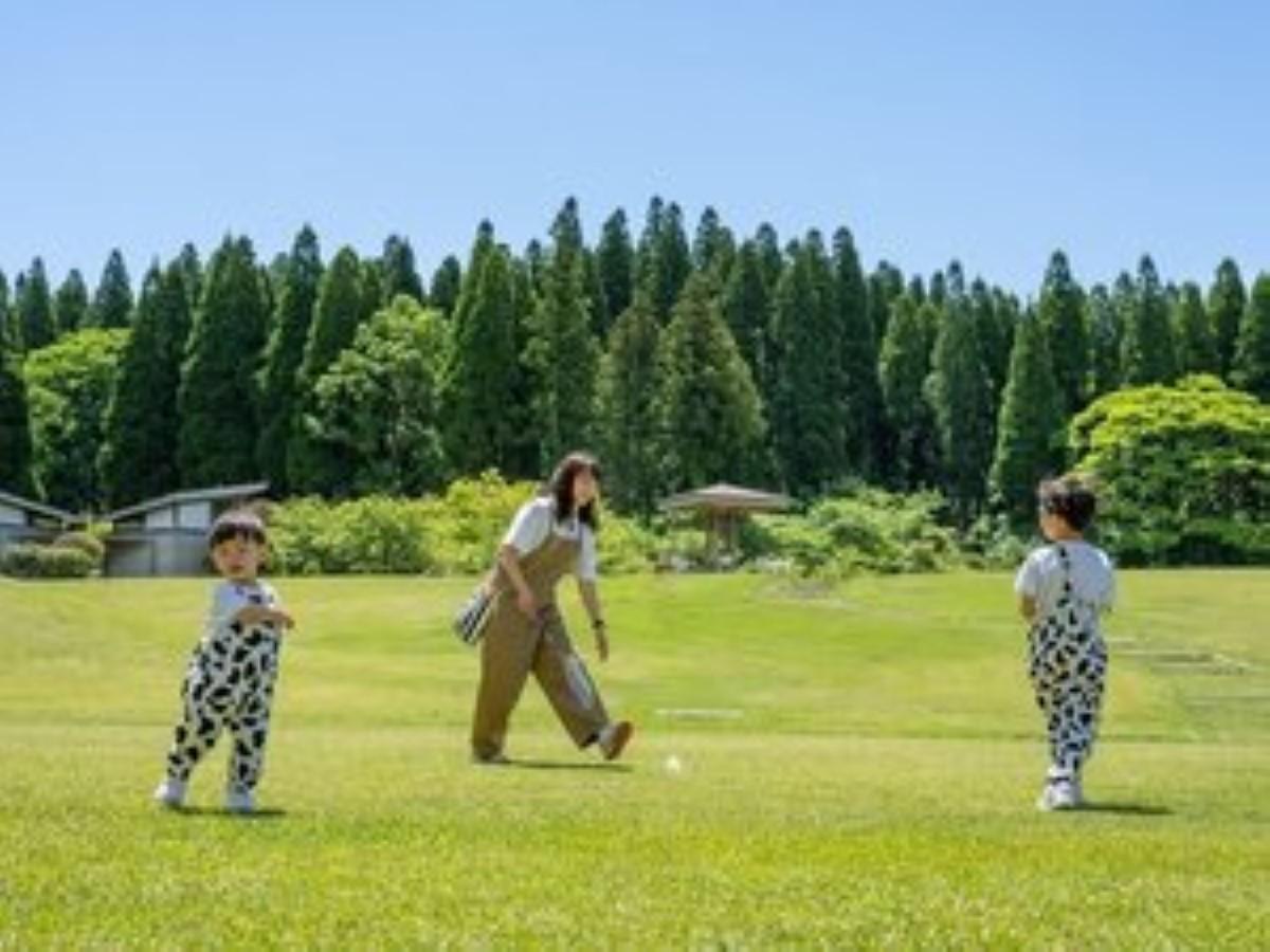 亀の井ホテル　阿蘇 屋外芝エリア4