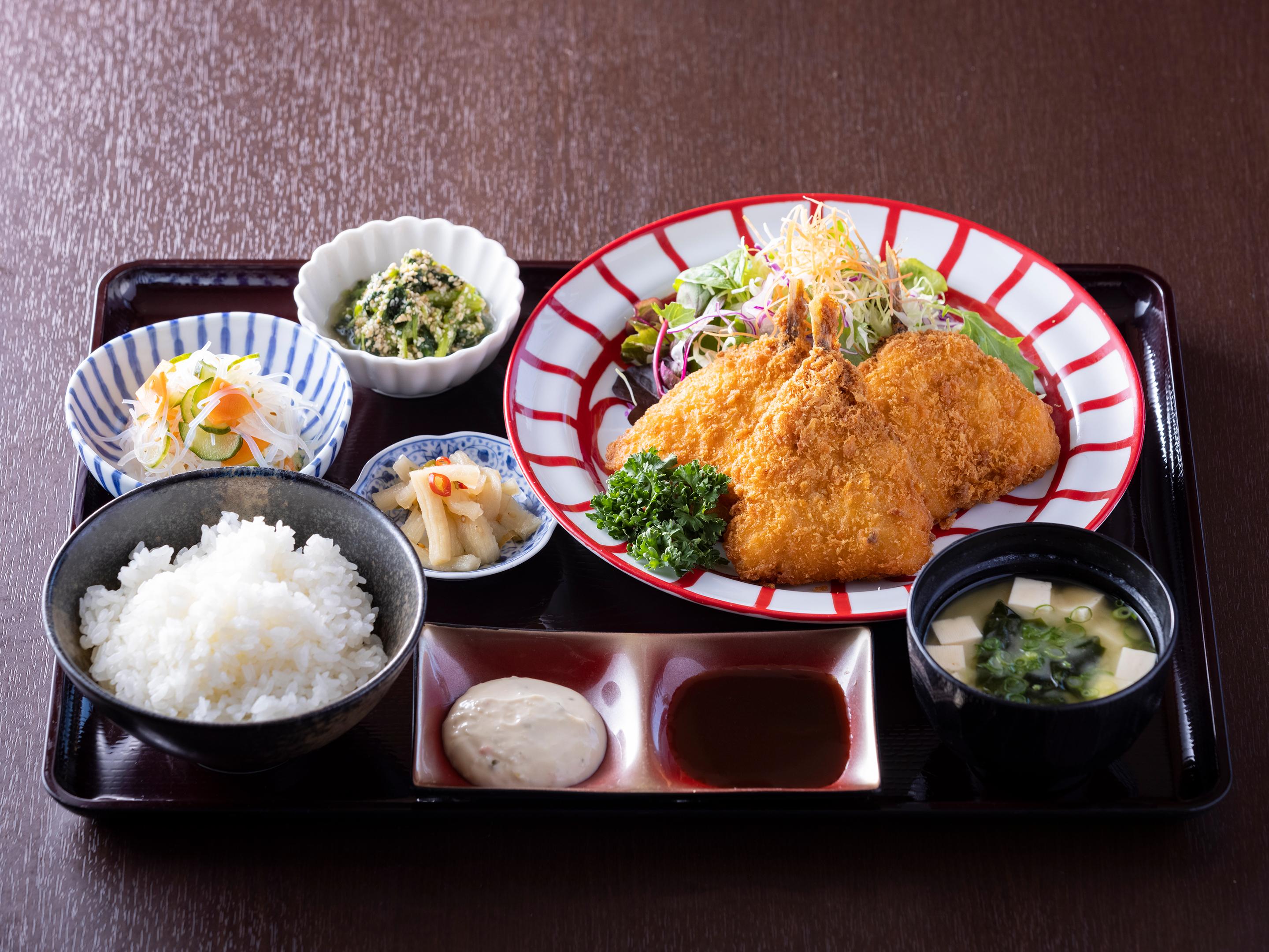 ホテルウィングインターナショナル熊本八代 手作り日替わり夕定食＆バイキング朝食付♪お得な2食付プラン ◆大浴場完備◆