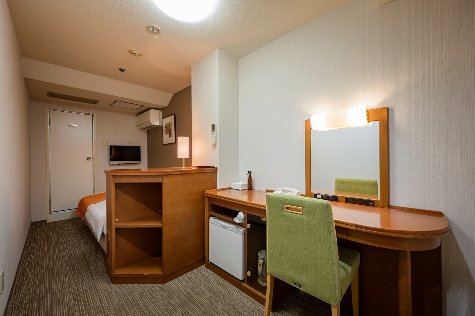 ＨＯＴＥＬ　ＴＨＥ７　熊本 【朝食付き スタンダードプラン】