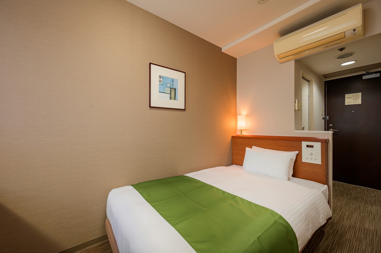 ＨＯＴＥＬ　ＴＨＥ７　熊本 コンパクトに纏まった機能性のあるお部屋