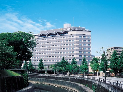 アークホテル熊本城前