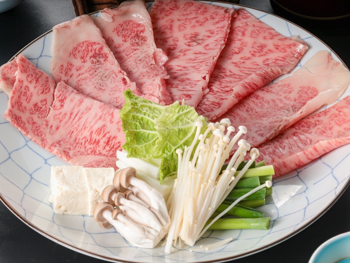 亀山亭ホテル 【ツアービルダー】お肉が好きな方へオススメ！一人鍋で楽しむ～黒毛和牛『しゃぶしゃぶ会席』～（2食付）