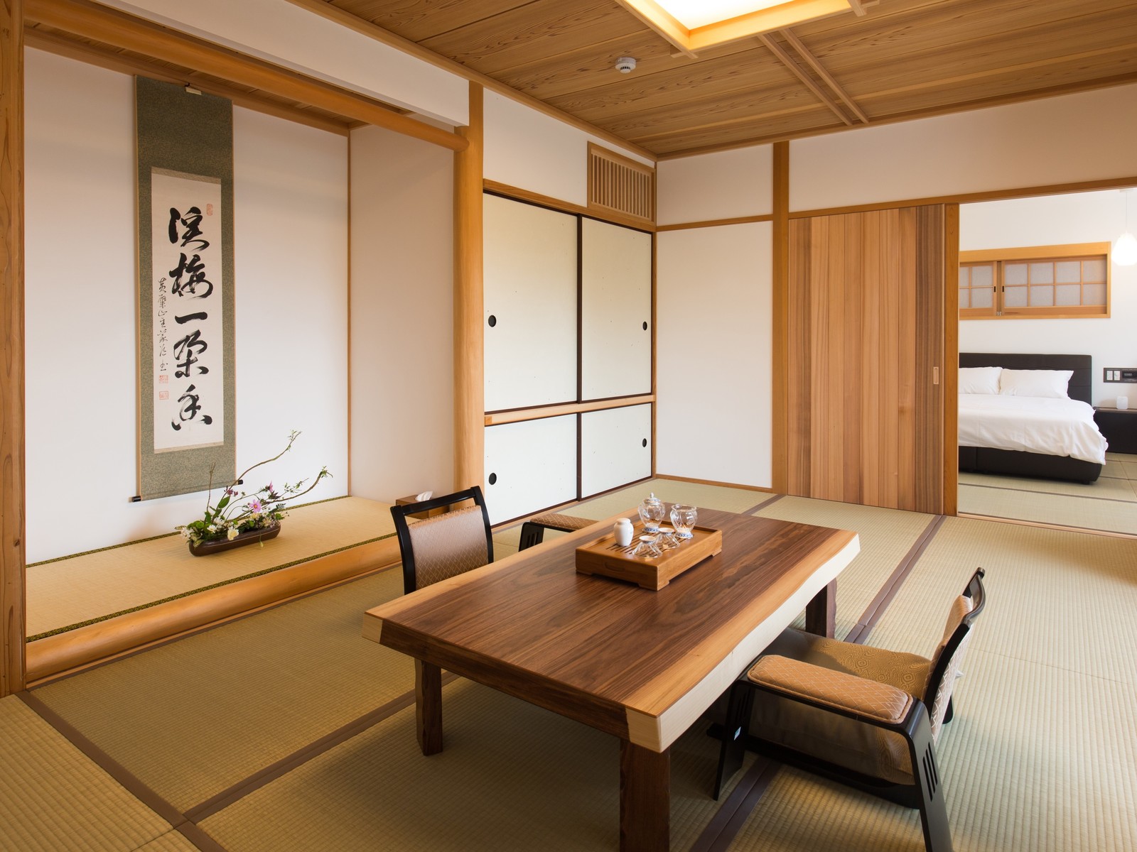 山荘　神和苑 【離れ】和洋室