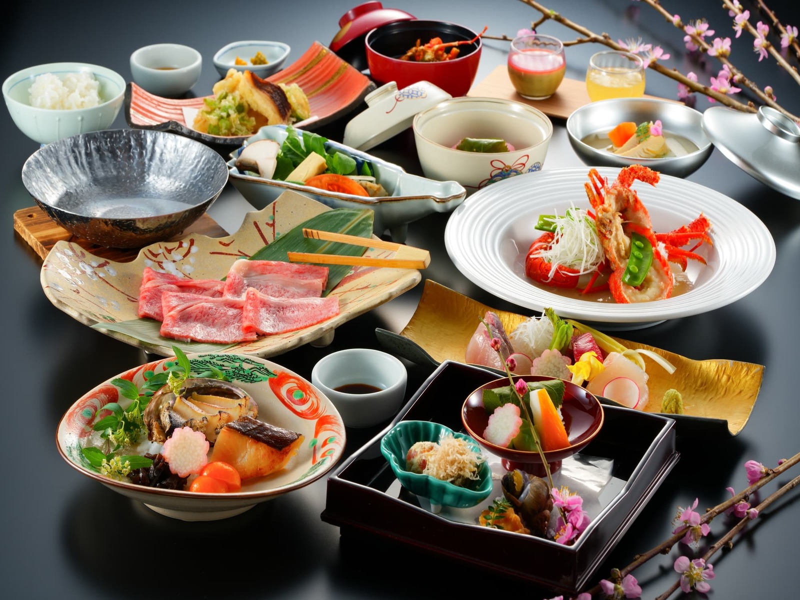 山荘　神和苑 【鶴見懐石】黒毛和牛のしゃぶしゃぶ＆伊勢海老の具足煮＆鮑のバター焼きを愉しめるプラン