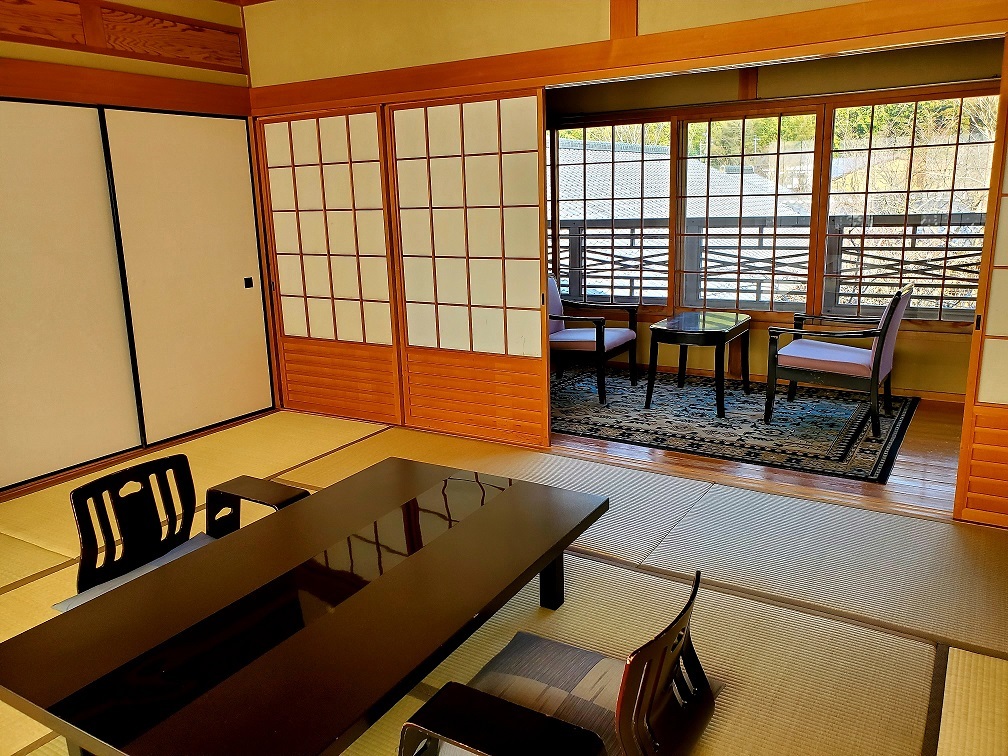 湯布院　山灯館 ２階　和室１０帖