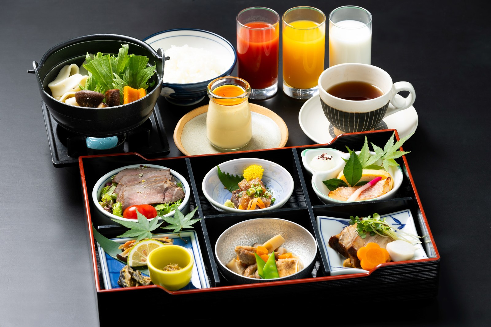 ゆふいんホテル秀峰館 【1泊朝食】心も身体も温まる♪炊き立てご飯と大分の郷土料理を楽しむ朝食付きプラン