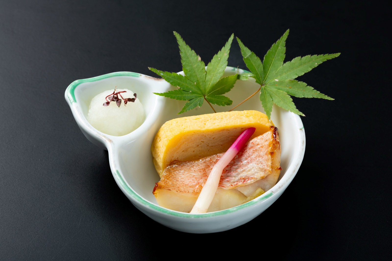 ゆふいんホテル秀峰館 【1泊2食】◆豊後牛ステーキ弁当◆精肉店が創るこだわり弁当と大分郷土料理がメインの和朝食付プラン