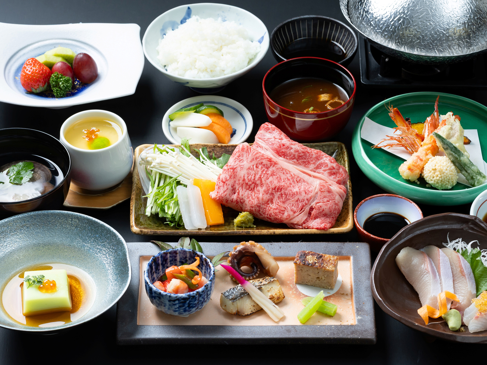 ゆふいんホテル秀峰館 【1泊夕食】～大分和牛と旬菜の贅沢宴～「秀峰会席」◆2時間飲み放題＆アイス＆お菓子バー付