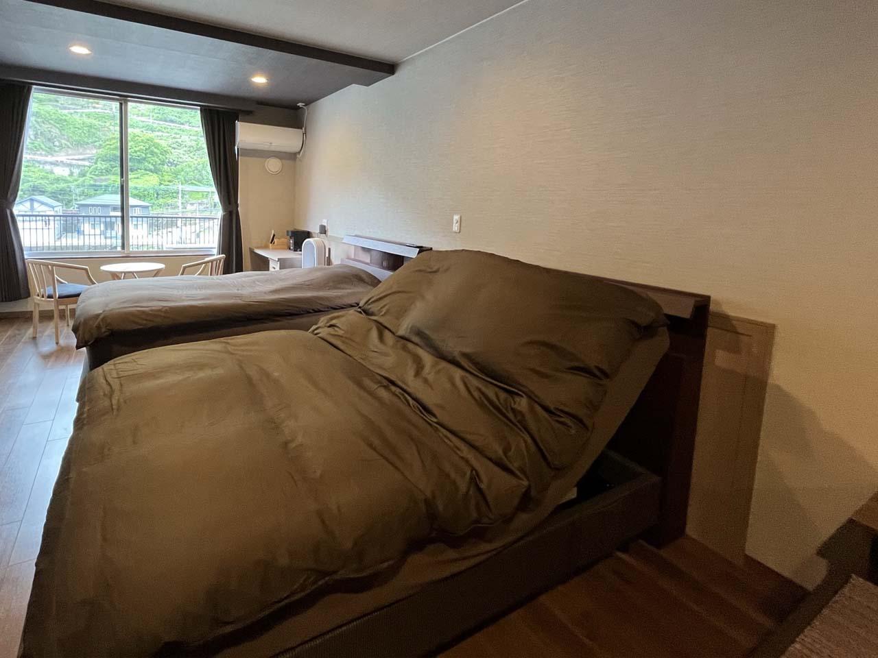 ryokan 天龍 和洋室ツイン（電動ベッド）