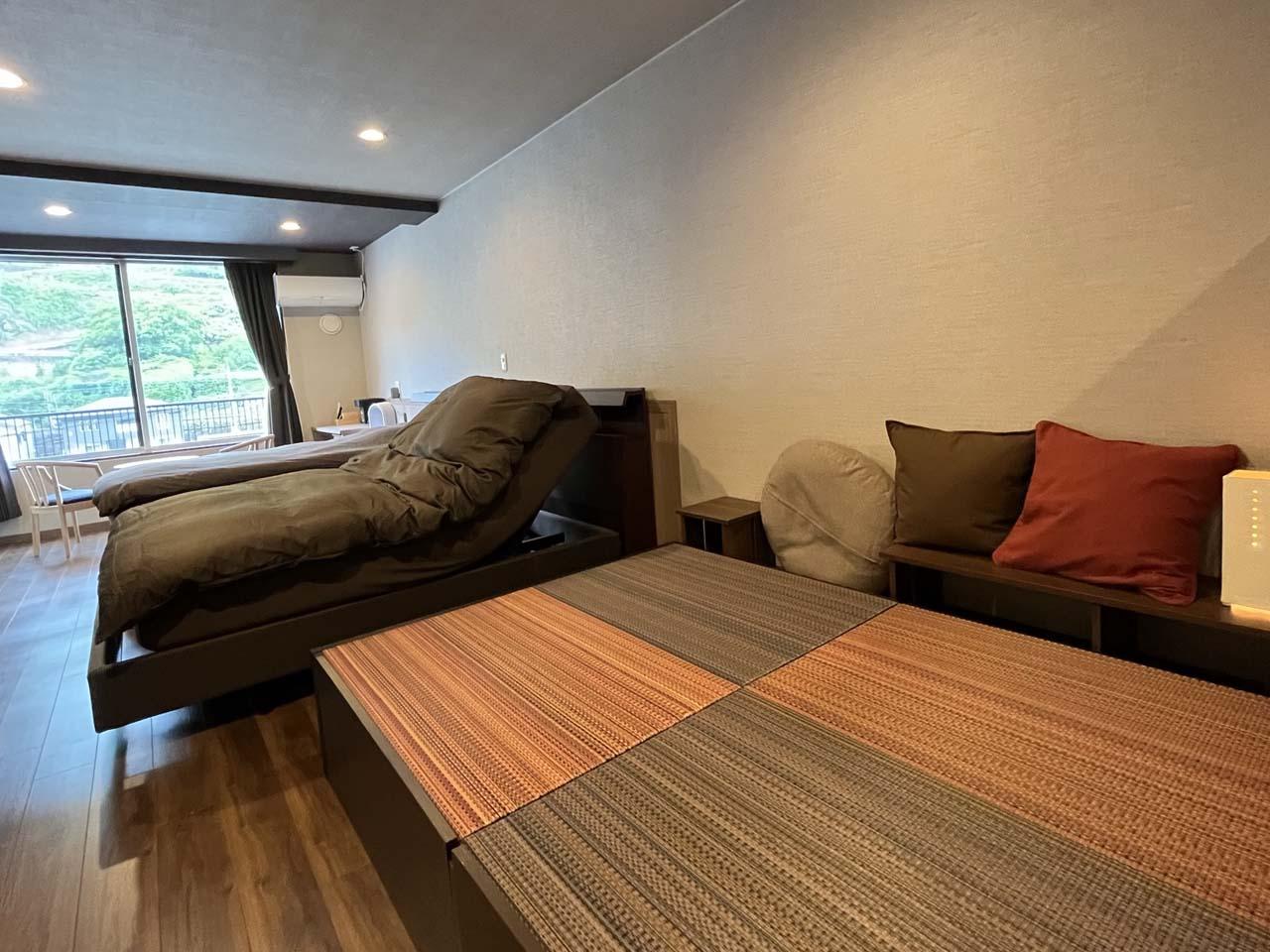 ryokan 天龍 和洋室ツイン（電動ベッド）