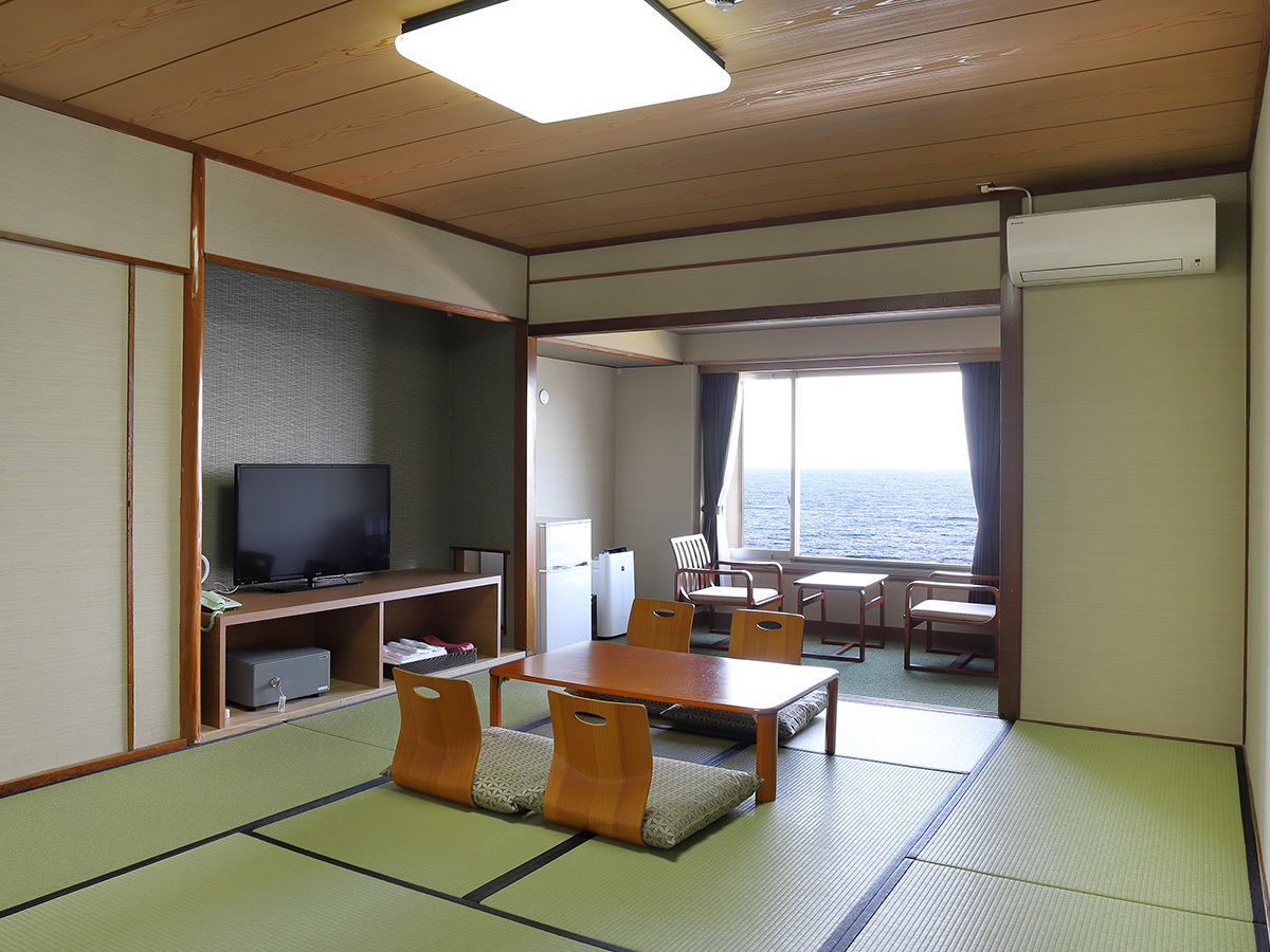 大江戸温泉物語 別府清風 【禁煙】スタンダード和室10畳内風呂なし(海側 別館)...