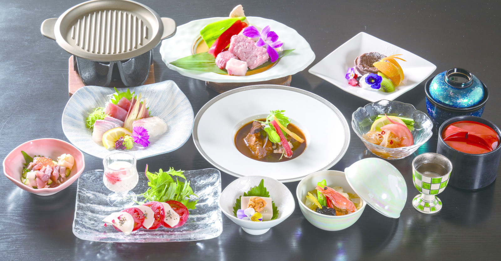 ホテル青島サンクマール 夏季限定「華やぎ」お造り4点盛り・宮崎牛の赤身ステーキ・県産和牛の赤ワイン煮込みなど