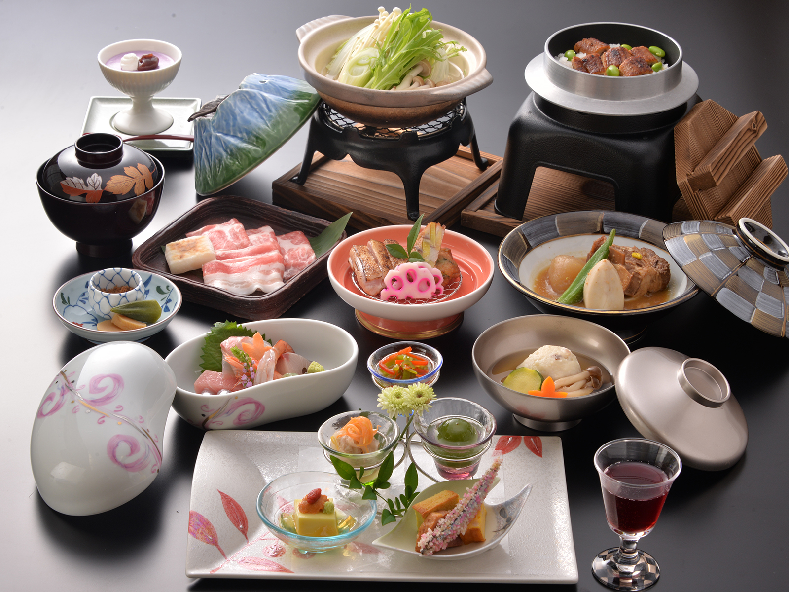 ホテル京セラ 【日本料理 京はるか】鹿児島の郷土料理ならコレ！黒豚と黒毛和牛しゃぶ、黒豚軟骨など♪『錦江』1泊2食