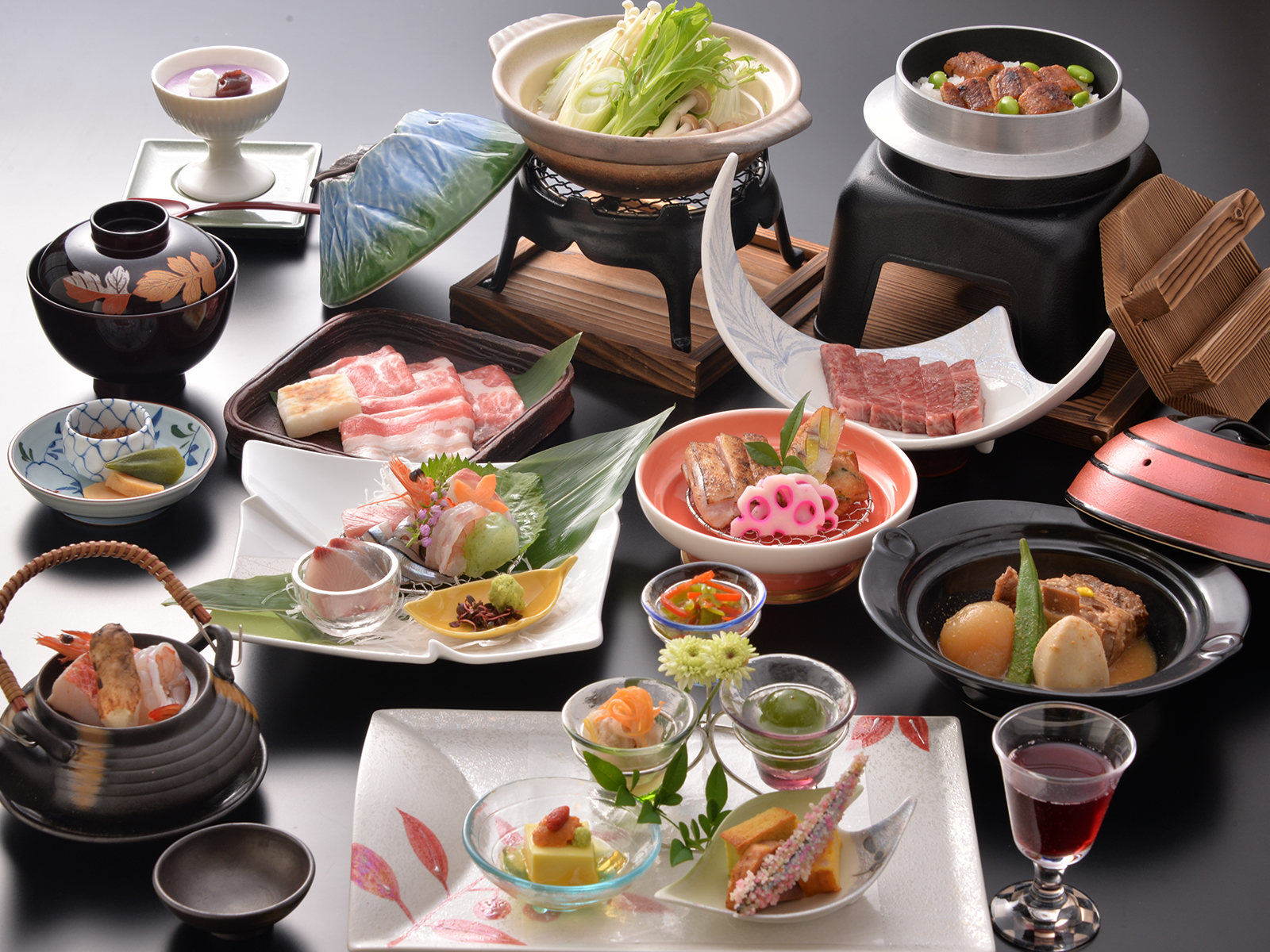 ホテル京セラ 【日本料理 京はるか】ワンランク上の郷土料理♪黒毛和牛サーロインや黒豚しゃぶ等♪『高千穂』1泊2食