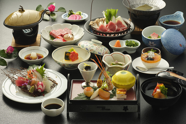 霧島ホテル 朝早い方にもおすすめ！朝食なし【一泊夕食付き】　お鍋を楽しむプラン～黒豚しゃぶ編～　＝禁煙＝