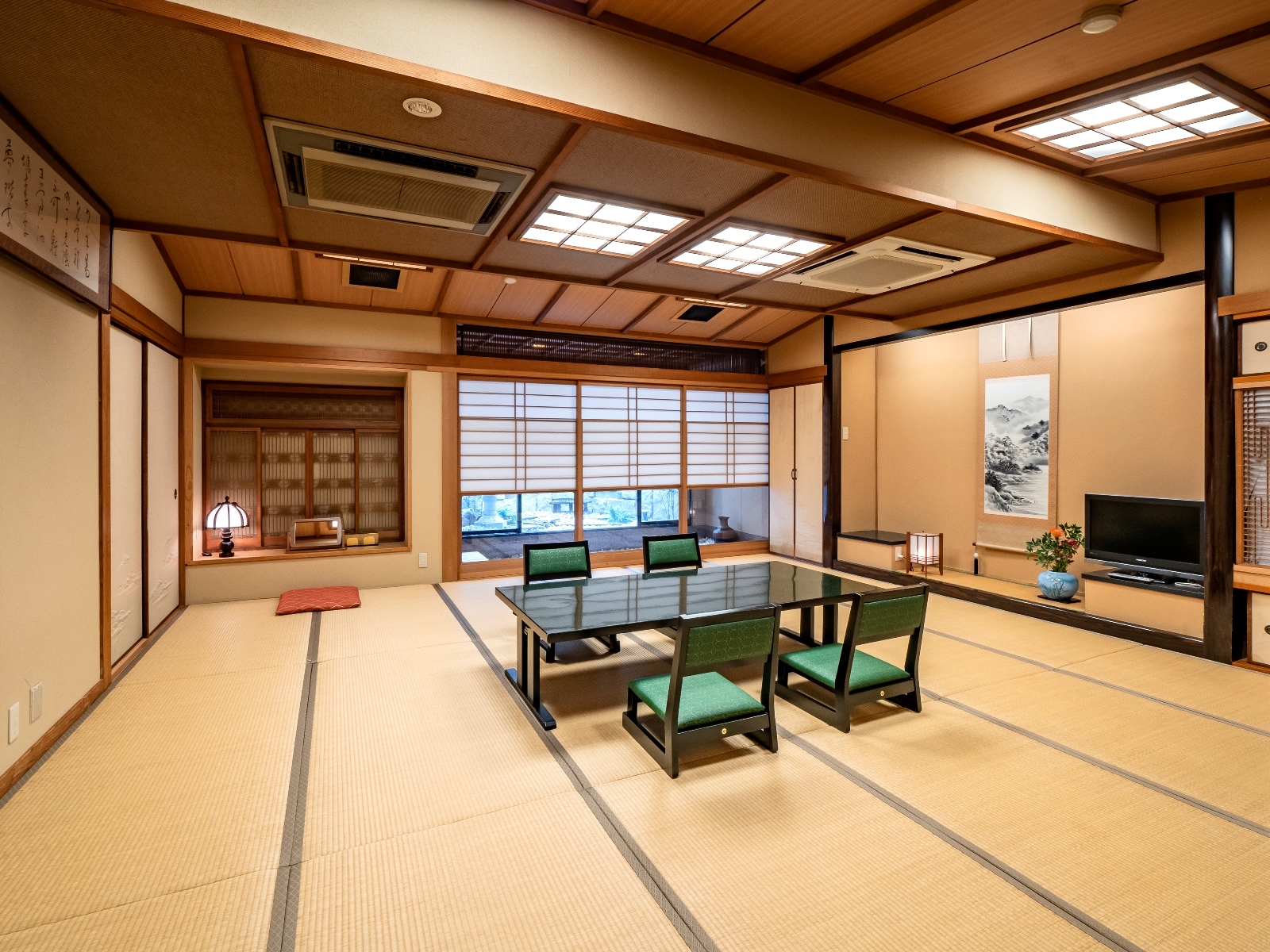 ホテル吹上荘 大部屋和室【天然温泉ご入浴可】