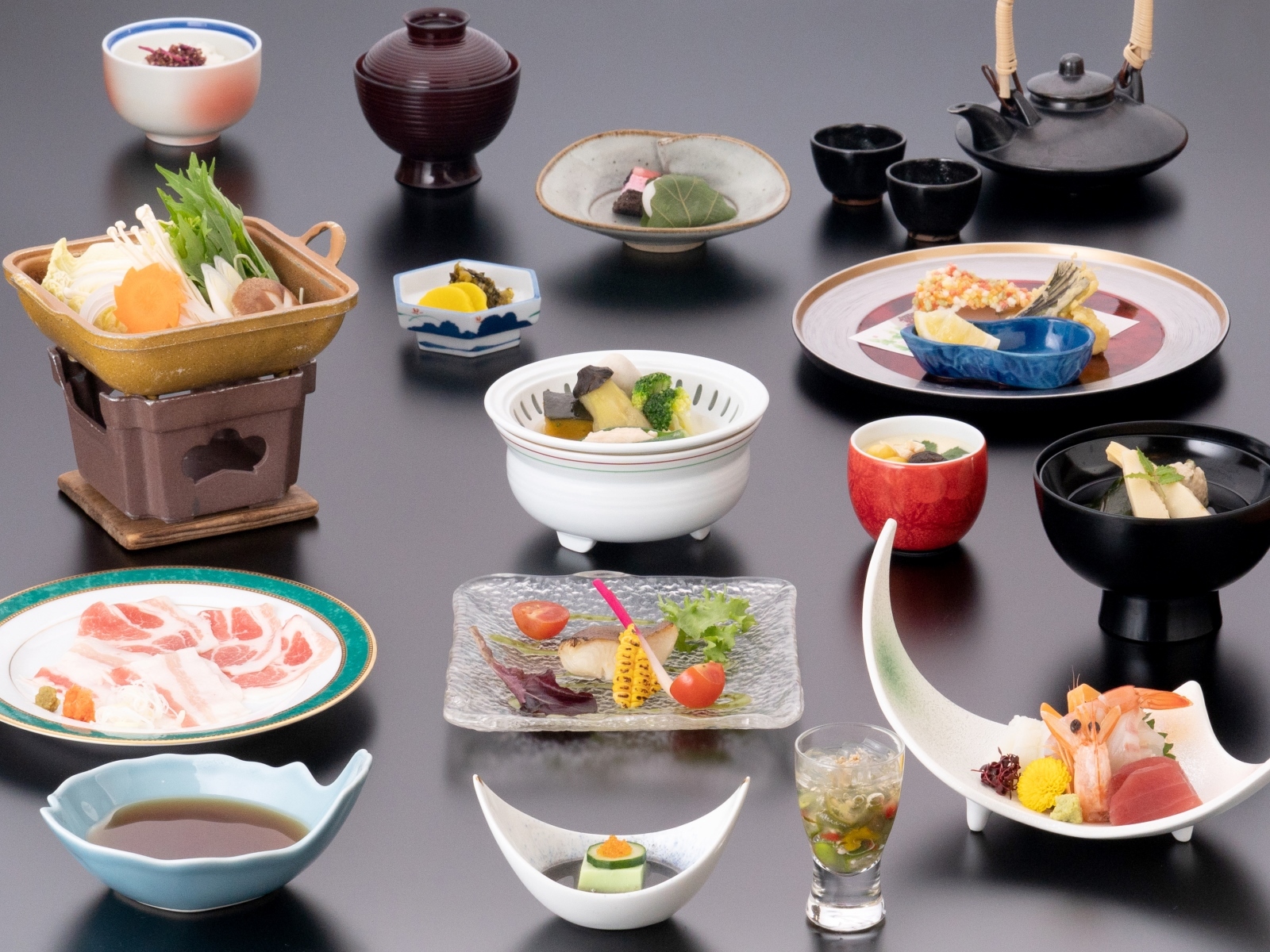 ホテル吹上荘 【２食付】 ご家族で一緒に鹿児島の食でを楽しみください♪ ～園会席プラン～