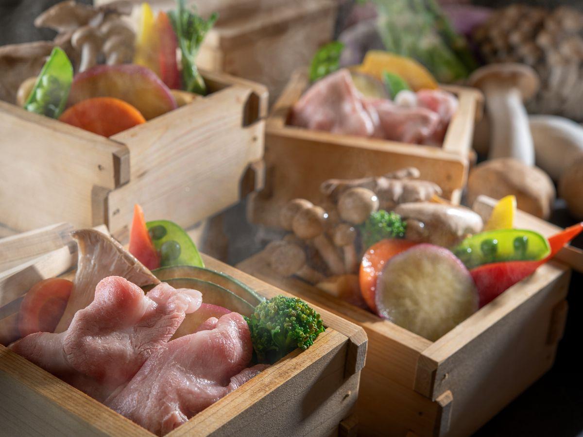 霧島国際ホテル 【スタンダード／2食付き】和洋中90種ビュッフェ★多彩なメニューが食べ放題