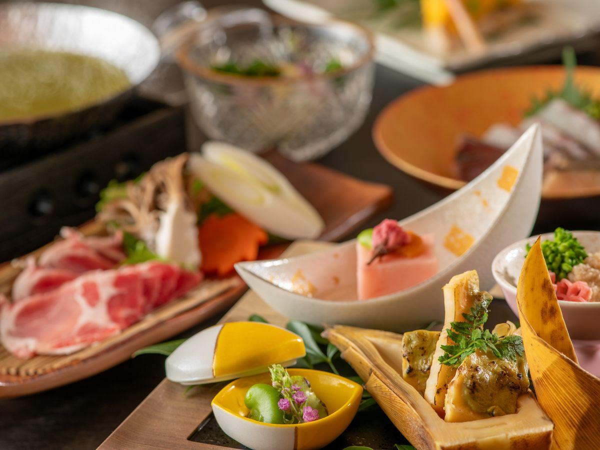 霧島国際ホテル 鹿児島の春に恋するキリシマミズキ◇深山会席◇ 個室で長閑に♪★花緑青霧乃湯温泉春旅★＜2食付プラン＞