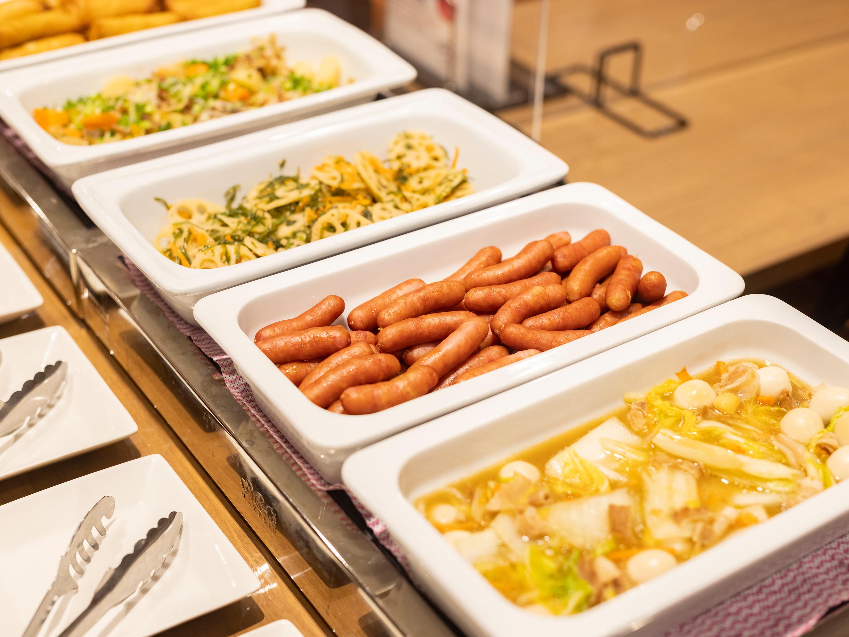 ホテルウィングインターナショナル出水 【スタンダード／朝食付き】駐車場無料！和洋朝食バイキングで一日の活力を！