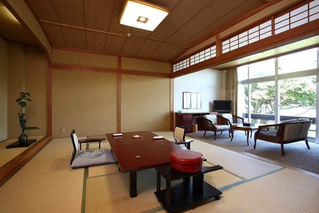 鹿児島　砂むし温泉　指宿白水館 全室海側の和室10帖