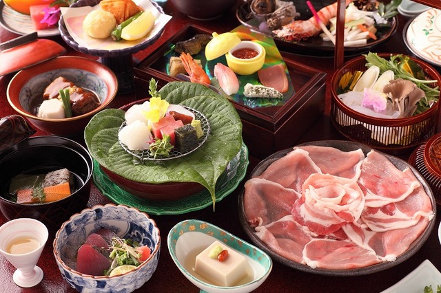 鹿児島　砂むし温泉　指宿白水館 季節の和食会席プラン