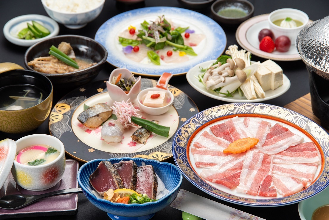 指宿海上ホテル ◆(彩)◆『黒豚しゃぶと薩摩の味』◆新鮮な海の幸と豊かな山の幸◆四季を味わうスタンダードプラン