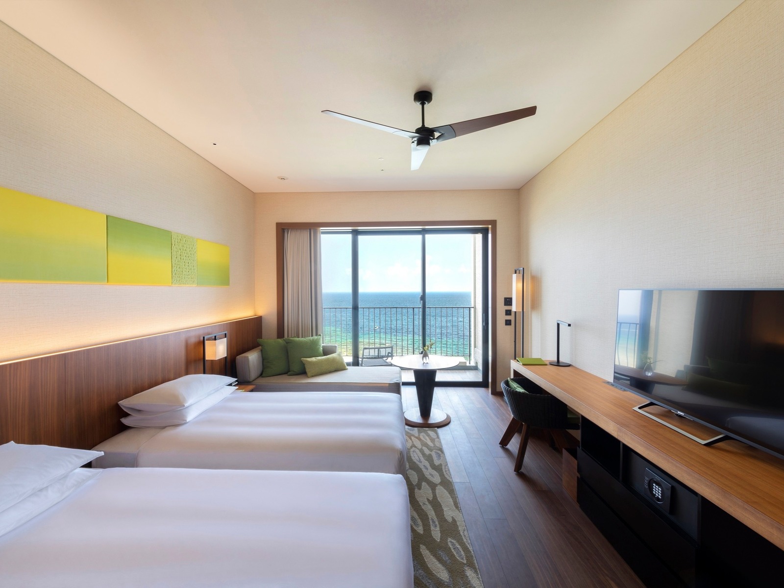 ハイアット リージェンシー 瀬良垣アイランド 沖縄 【オーシャンフロントビュー ツイン／オーシャンフロント...