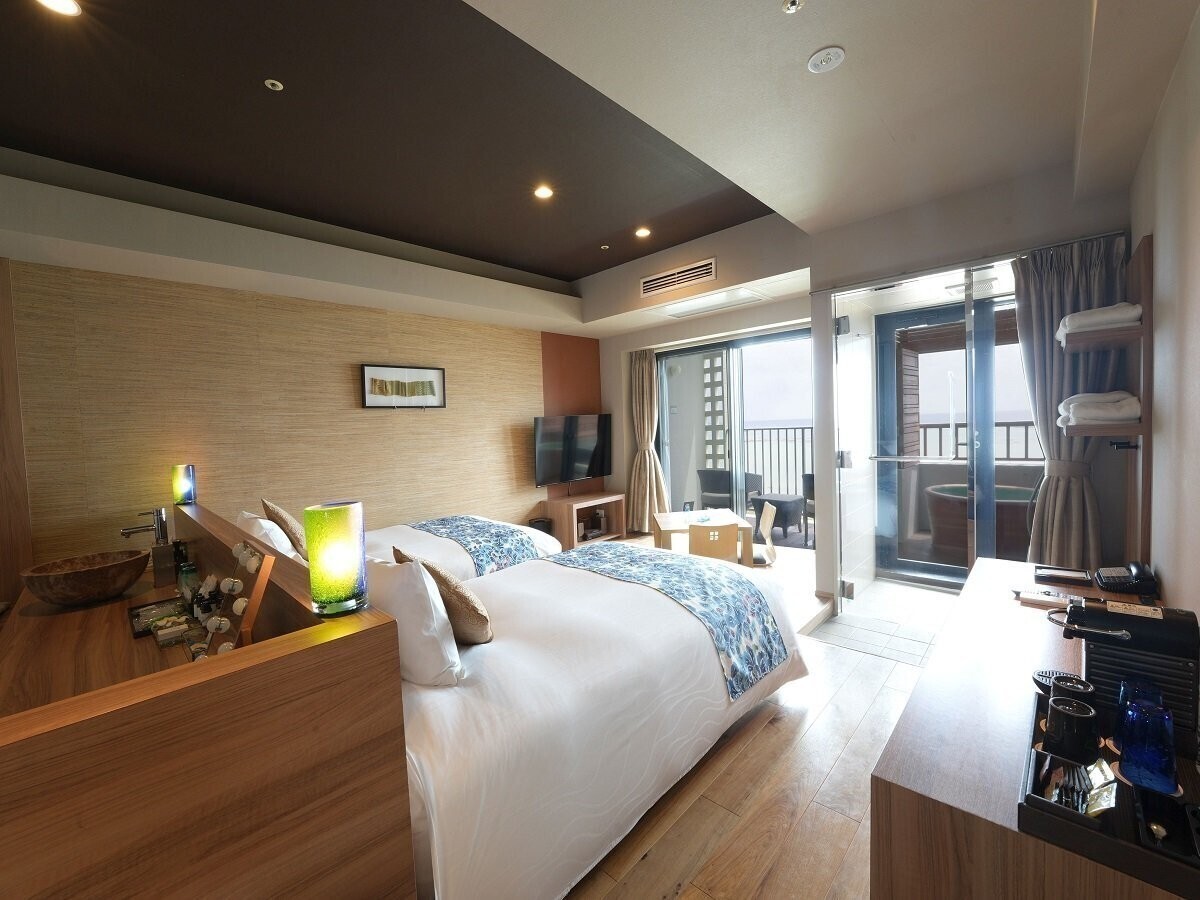 琉球温泉瀬長島ホテル 【クラブフロアで過ごす極上の島時間】“按司”で過ごす特別な瀬長島ステイ！（朝食付）