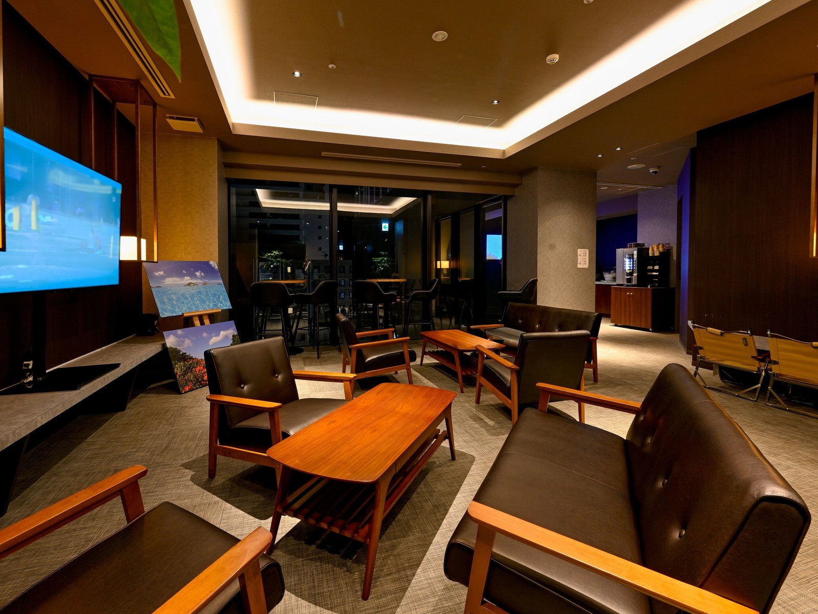 ホテルアクアチッタナハ 【クラブラウンジで優雅なひと時を】7:00～22:00アルコールのみ放題！【1名】（素泊）