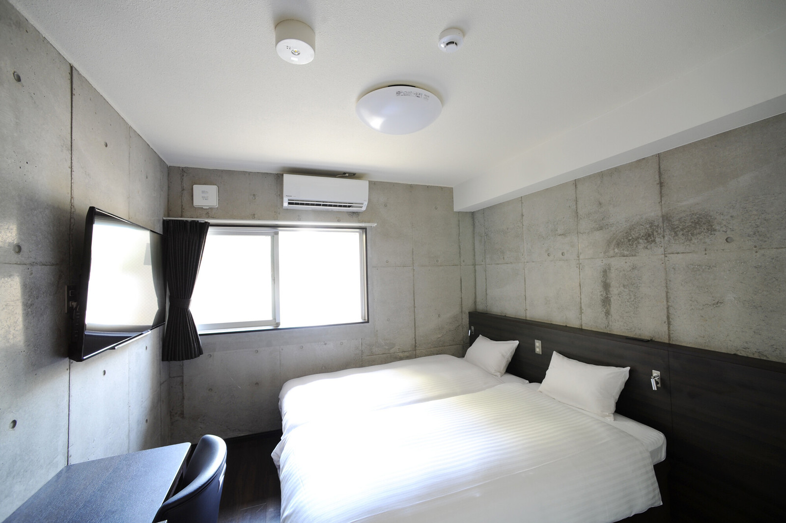 The BREAKFAST HOTEL MARCHE石垣島 【お部屋お任せプラン】（素泊まり）お任せだからお得に石垣ステイ！栄養満点のスムージーで健康な心と体を！ココロを潤す。カフェラウンジでお仕事＆観光探し