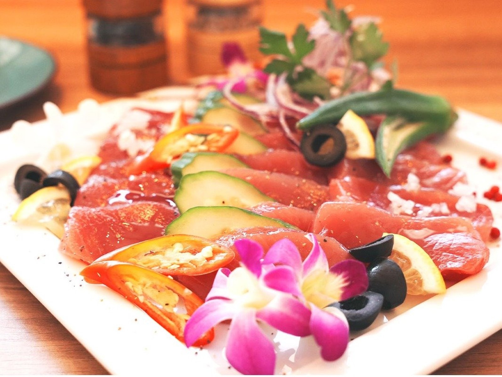 The BREAKFAST HOTEL MARCHE石垣島 【3連泊以上プラン】（朝食付）ホテル自慢の地中海料理バイキング♪各主要サイトにて朝食口コミ高評価続出中！レンタカー不要の