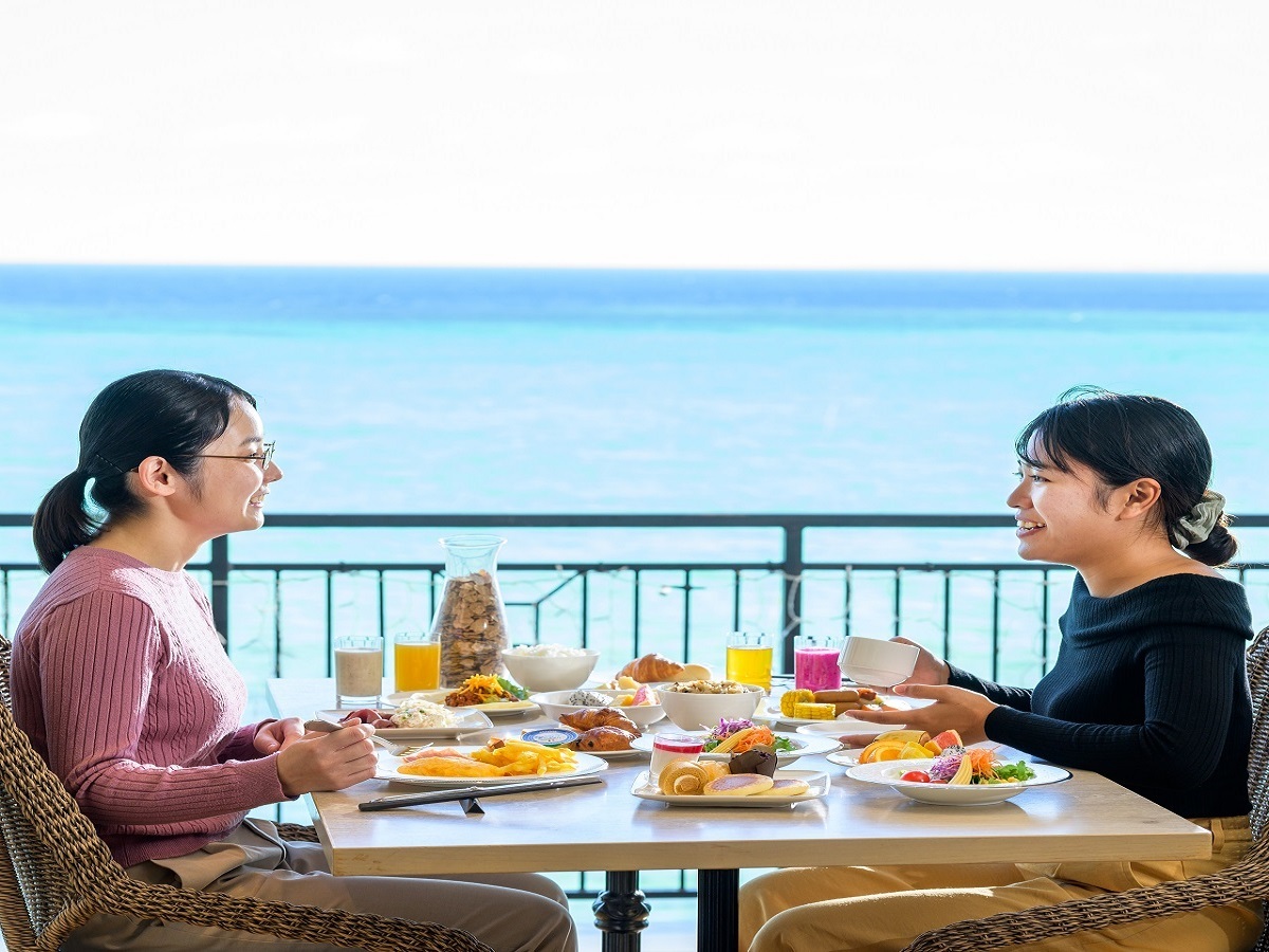 ホテルモントレ沖縄スパ＆リゾート 【早60】彩り豊かな季節の食材を盛り込んだ朝食付プラン2025年4月～