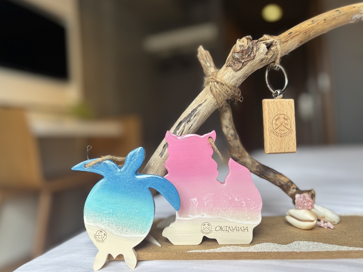 那覇ウエスト・イン 禁煙／朝食付　【早期割75】〝YANCAFE〟が手がけるレジン波アート付！沖縄旅行の思い出に☆彡