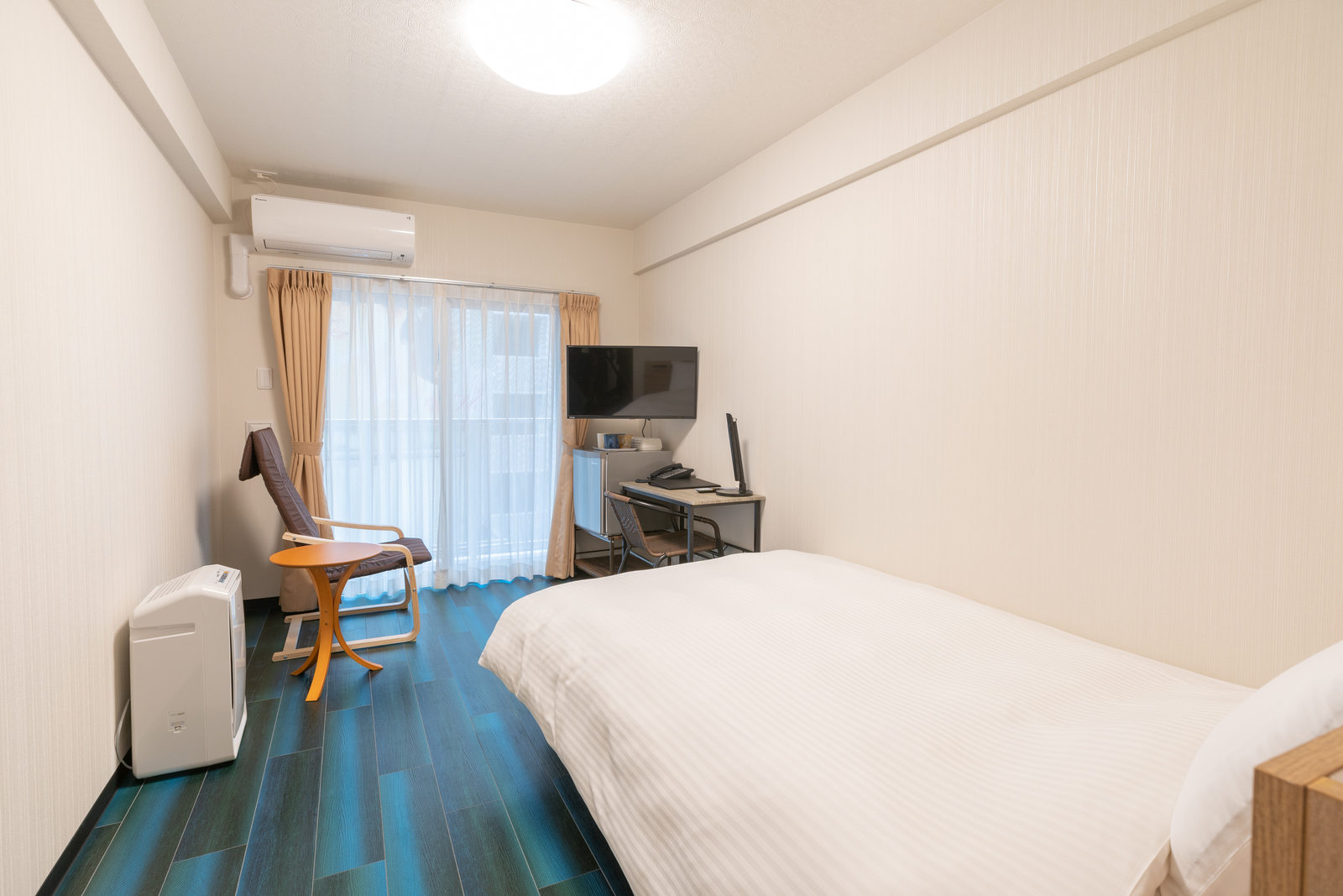 ＮＡＨＡ新都心ＨＯＴＥＬ 【スタンダードシングル】幅120㎝の、ゆったりめのベッ...