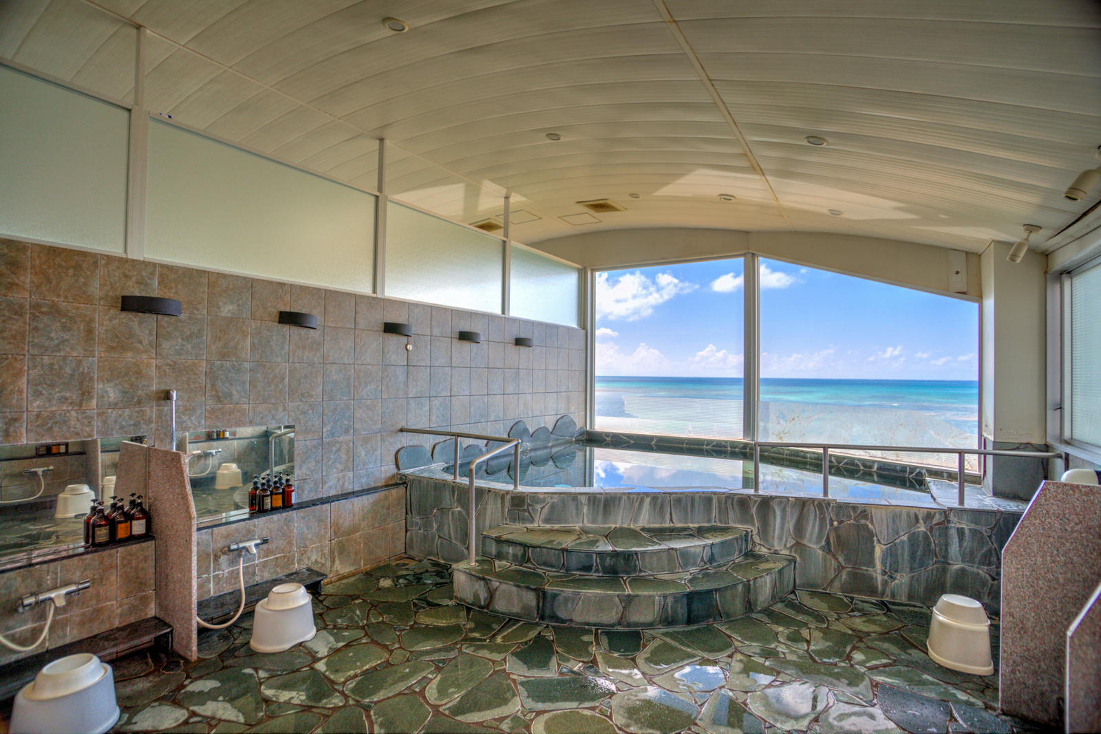 EN RESORT Kumejima EEF Beach Hotel お昼12時チェックイン確約！一足お先にアーリーチェックインプラン(朝食付）