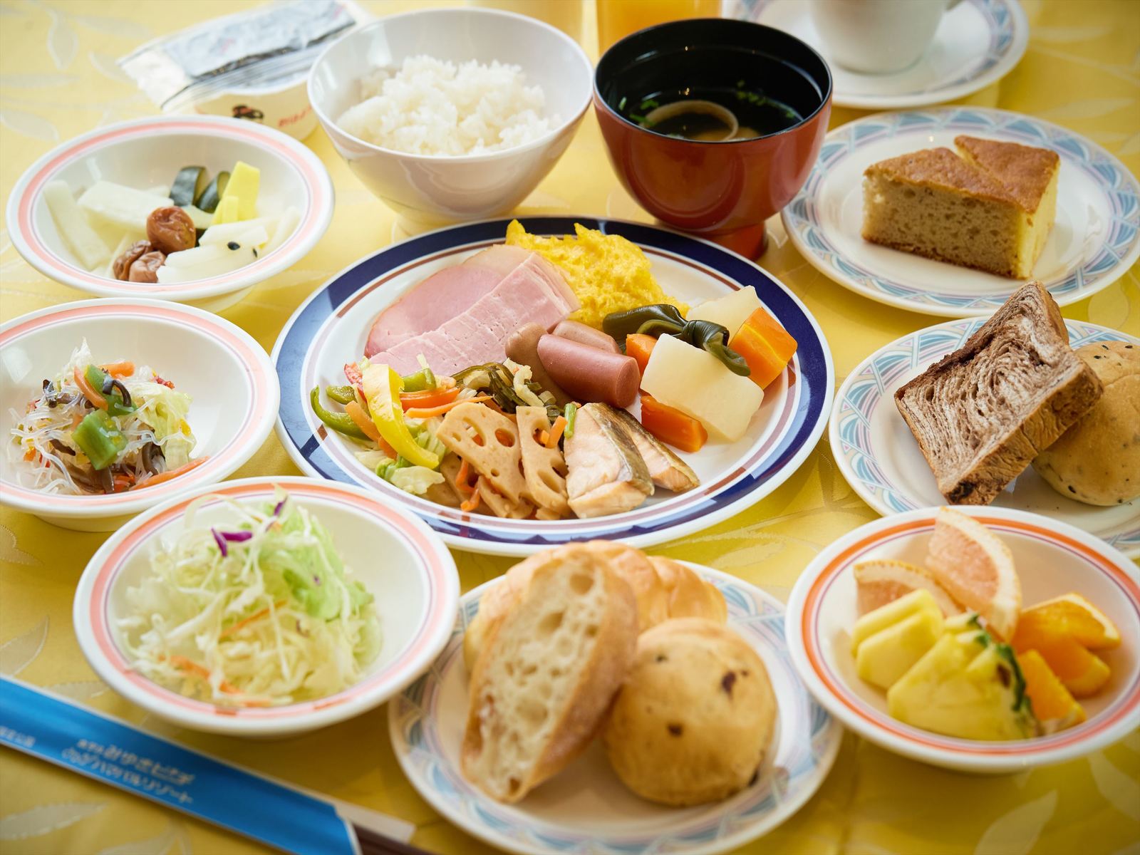 ホテルみゆきビーチ 【早期割引30】早期割引でお得に早割旅♪全室オーシャンビューの沖縄満喫旅◆朝食付き◆
