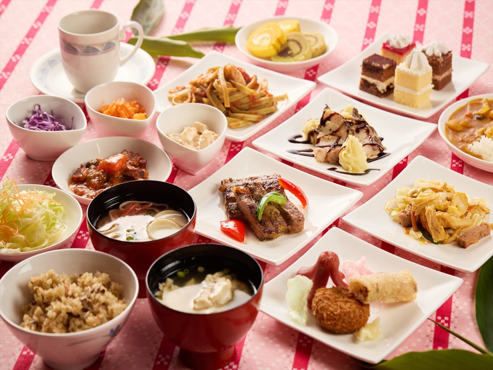 ホテルみゆきビーチ ＼7月8月限定／【当日OK】全室オーシャンビュー客室！お得に沖縄×恩納村満喫旅【2食付】
