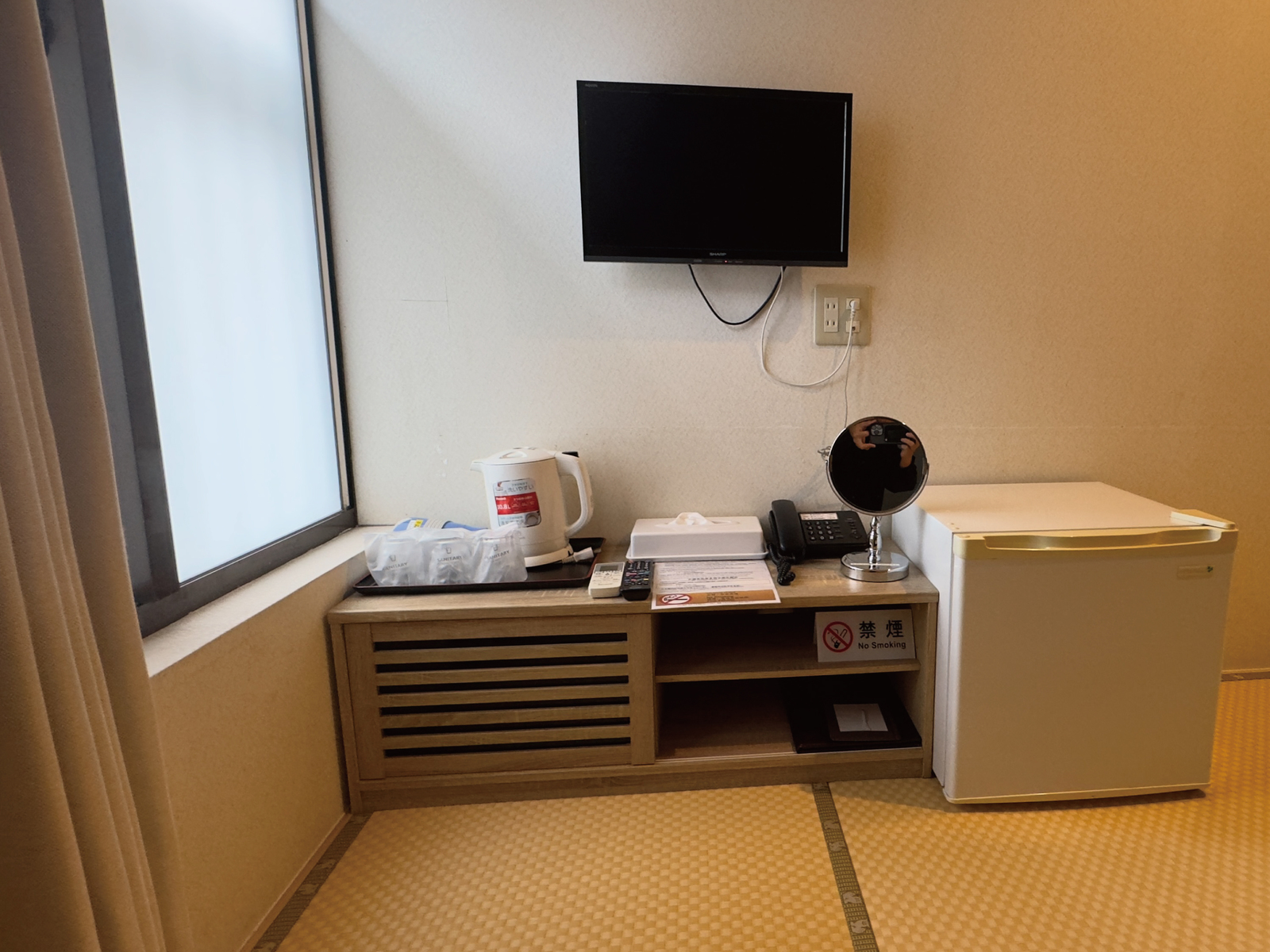 ビクトリアホテル 部屋画像4