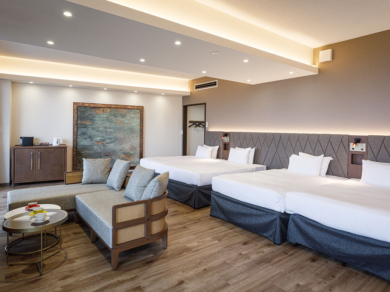 沖縄かりゆしビーチリゾート・オーシャンスパ ユニバーサルコーラルビュー／オーシャンフロント（2階）