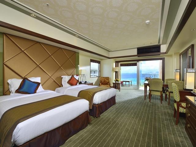 OKINAWA KARIYUSHI RESORT EXES ONNA EXESプレミアグランスイート