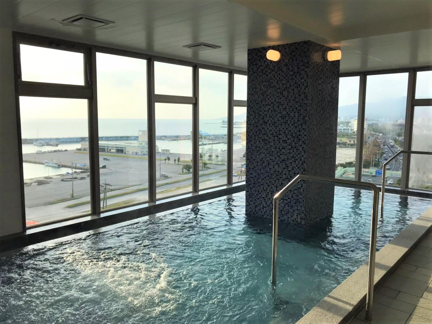 グリーンリッチホテル沖縄名護　人工温泉・二股湯の華 シンプルな素泊まりプラン