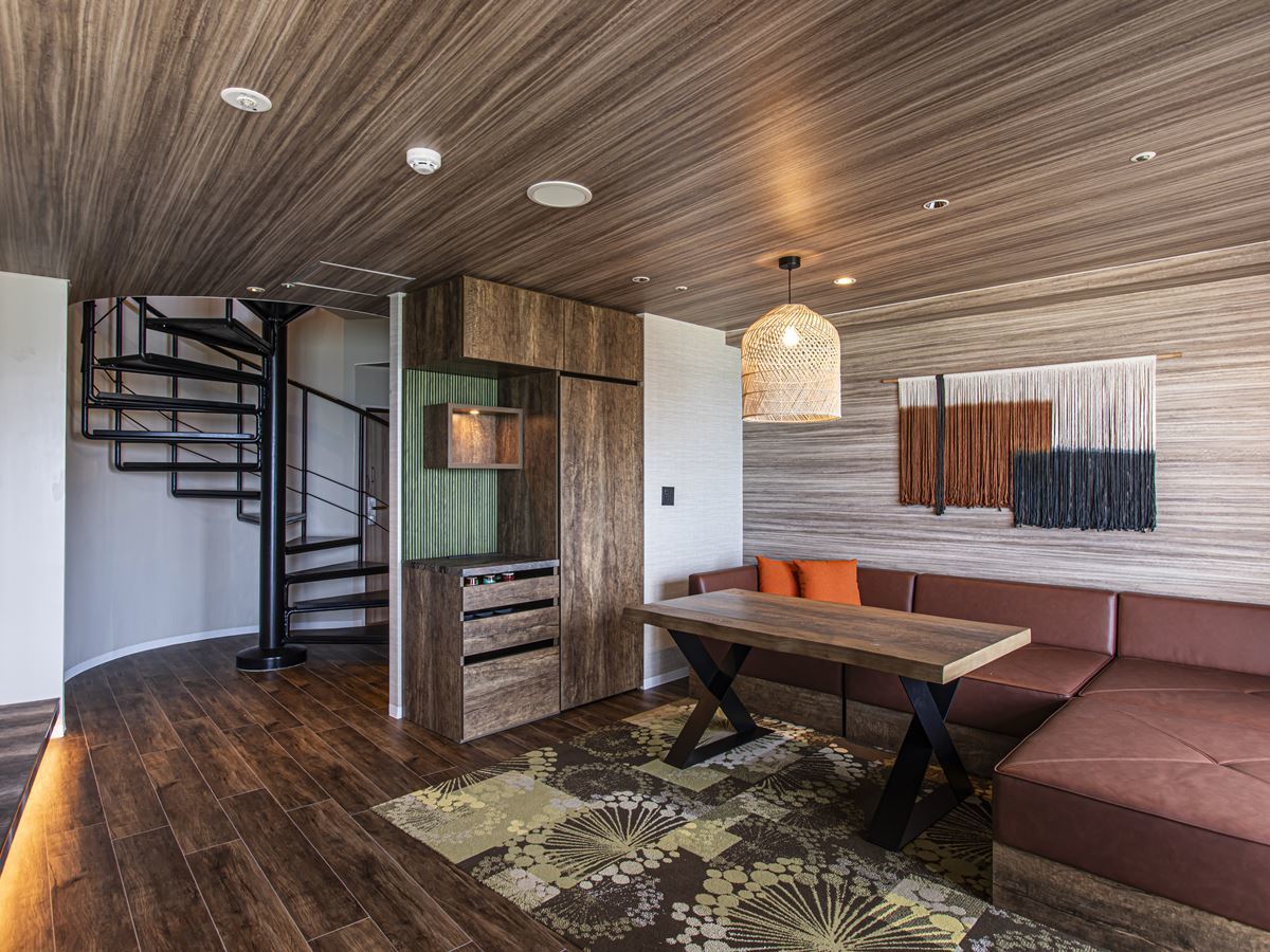 TWIN – LINE HOTEL YANBARU OKINAWA JAPAN 【サンコーストオーシャンスイート／８６．０６㎡）２名～５名