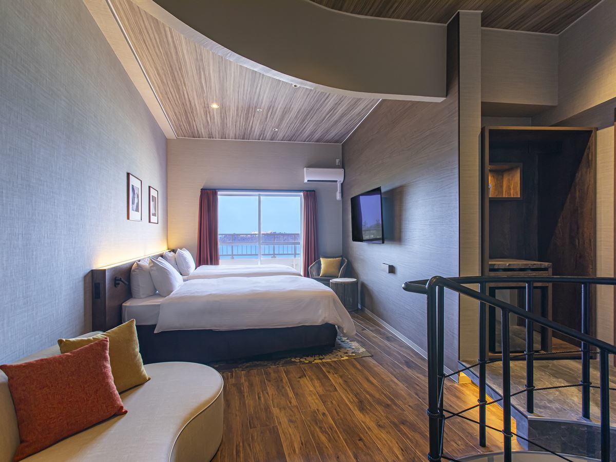 TWIN – LINE HOTEL YANBARU OKINAWA JAPAN 【サンコーストオーシャンスイート／８６．０６㎡）２名～...